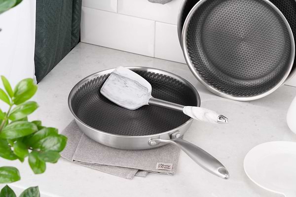 Фото - Сковорода універсальна Ardesto Black Mars Avior 28 см (AR0728BS)