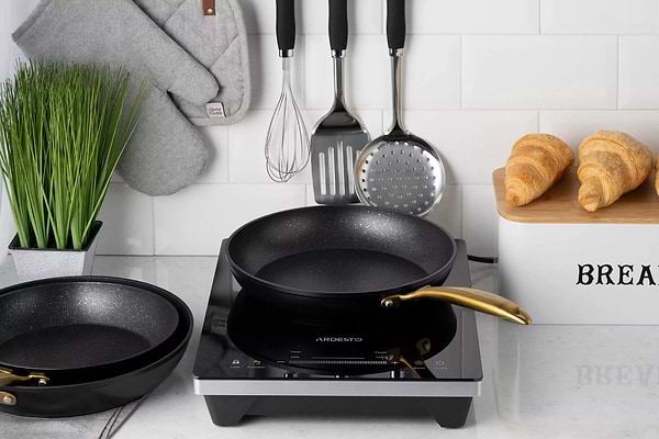 Фото - Сковорода универсальная Ardesto Black Mars Sparkle 26 см (AR1926BM)