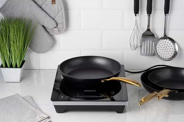 Фото - Сковорода универсальная Ardesto Black Mars Sparkle 26 см (AR1926BM)