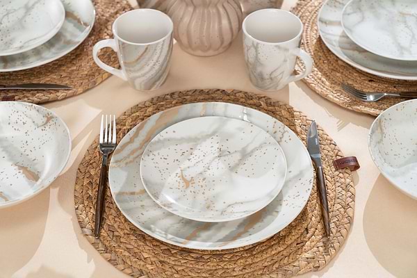 Фото - Тарелка обеденная Ardesto Sparkle 27 см (AR0927S)