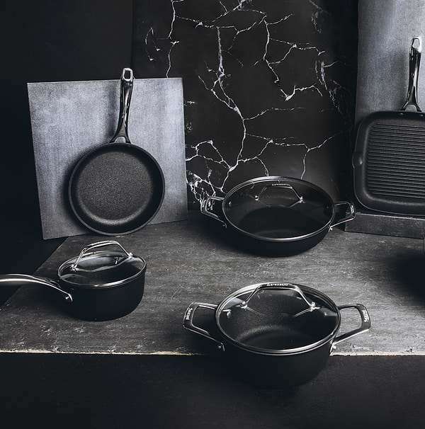 Фото - Сотейник Barazzoni BLACK TITAN 4,1 л (85560402898)