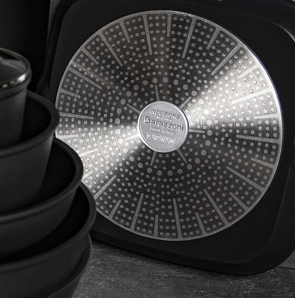 Фото - Сотейник Barazzoni BLACK TITAN 4,1 л (85560402898)