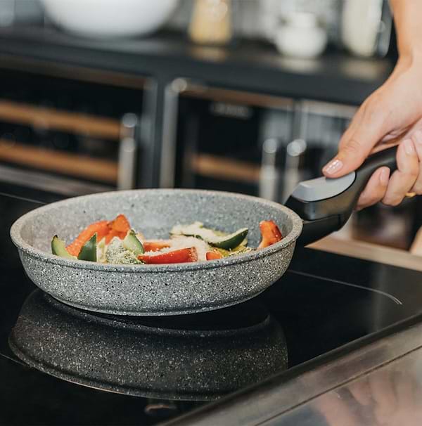 Фото - Сковорода універсальна Barazzoni INDUCTION FACILE 24 см (85510602487)