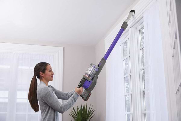 Фото - Пылесос ручной для дома Black&Decker BHFEV182CP