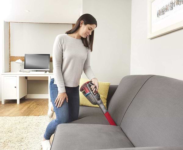 Фото - Пылесос ручной для дома Black&Decker BHHV315B