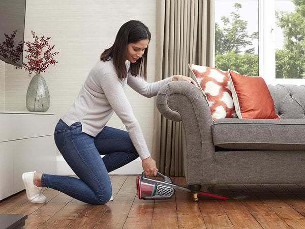 Фото - Пылесос ручной для дома Black&Decker BHHV315B