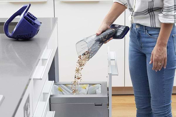 Фото - Пилосос ручний для дому Black&Decker DVB315JP