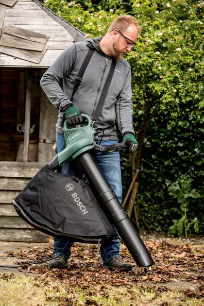 Фото - Садовий пилосос Bosch Universal GardenTidy 3000 (0.600.8B1.001)