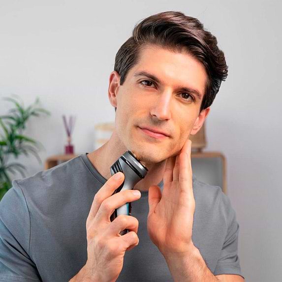 Фото - Бритва Cecotec Bamba PrecisionCare Titanium PerfectCut (CCTC-04199)