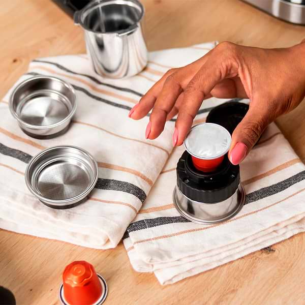 Фото - Уценка - Кофеварка рожковая Cecotec Cafelizzia 790 Steel Duo (CCTC-01646)