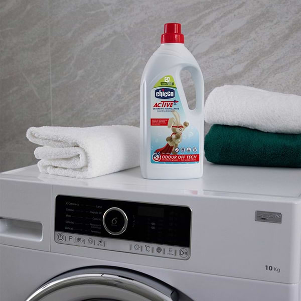 Фото - Гель для стирки Chicco  дезинфицирующий 1,5 л (10817.00)