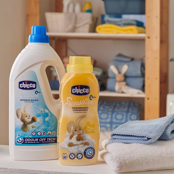 Фото - Гель для стирки Chicco Sensitive (07532.20)