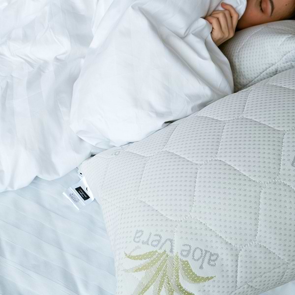 Фото - Подушка стандартная MirSon №802 Dorotea EcoSilk Hand made 40х60 см (2200003196948)