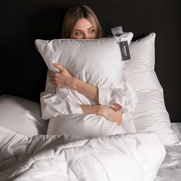 Фото - Подушка стандартна MirSon бавовняна 1466 Luxury Exclusive Середня 50х70 см (2200001538733)