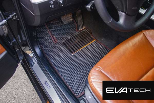 Фото - EVA коврики в салон авто EVAtech для 5 Series (E61) BMW 2003-2010 6 поколение Combi EUBM12472C5BM4SGB