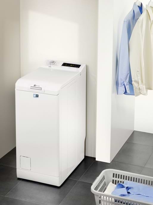 Фото - Стиральная машина Electrolux EWT1377VIW