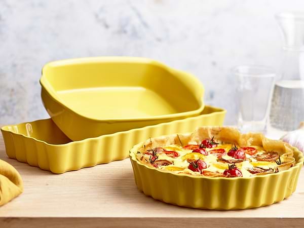 Фото - Форма для випічки Emile Henry 28х24 см 902050