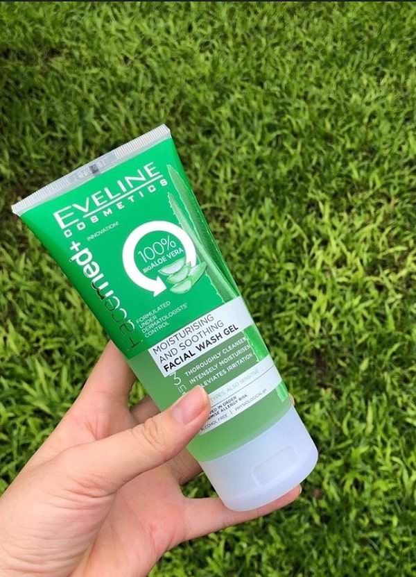 Фото - Гель для вмивання EVELINE Зволожувально-заспокійливий Facemed + (5901761976038)