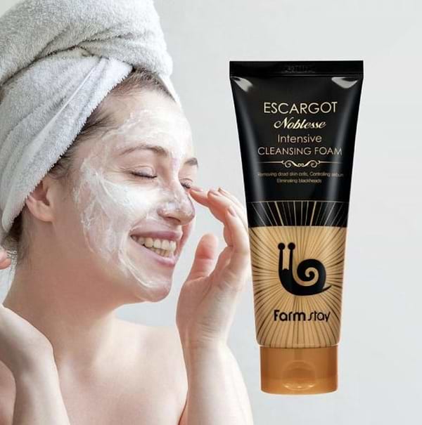 Фото - Пілінг для обличчя Farm Stay Escargot Noblesse Intensive Peeling Gel 180 мл (8809469770040)