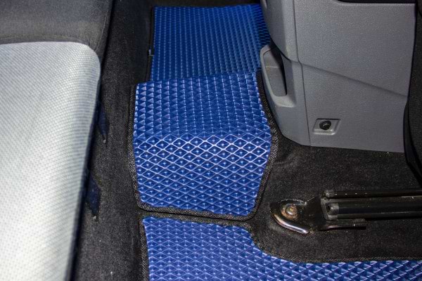 Фото - EVA коврики в салон авто EVAtech для Focus (C307) 5-doors MT Ford 2005-2010 2 поколение Htb EU FD32209CV5SGB