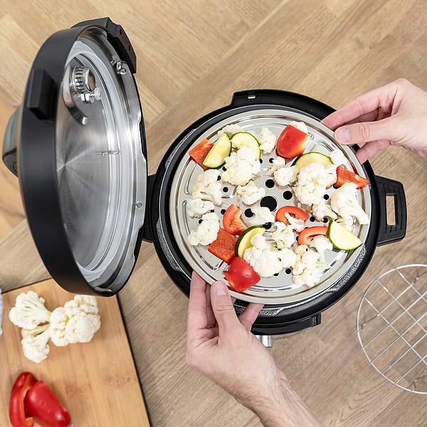 Фото - Мультиварка-скороварка First FA-5130-2-SI