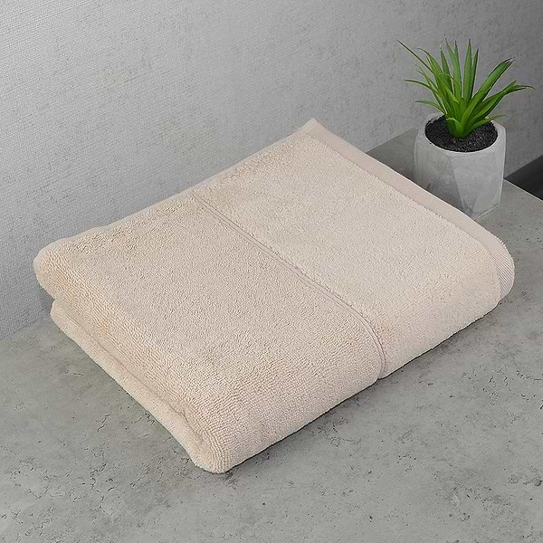 Фото - Рушник банний GM Textile махровий кремовий Міладо 70x140