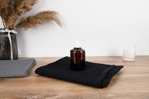 Фото - Рушник банний GM Textile вафельний чорний 70х140, 280 г/м2
