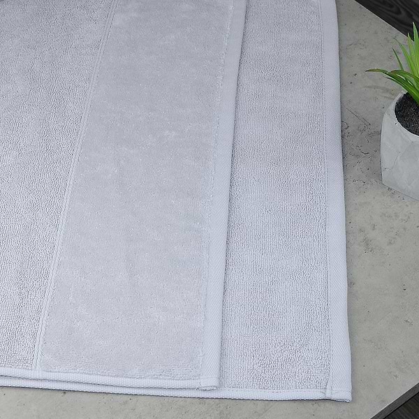 Фото - Рушник банний GM Textile махровий срібний Міладо 70x140