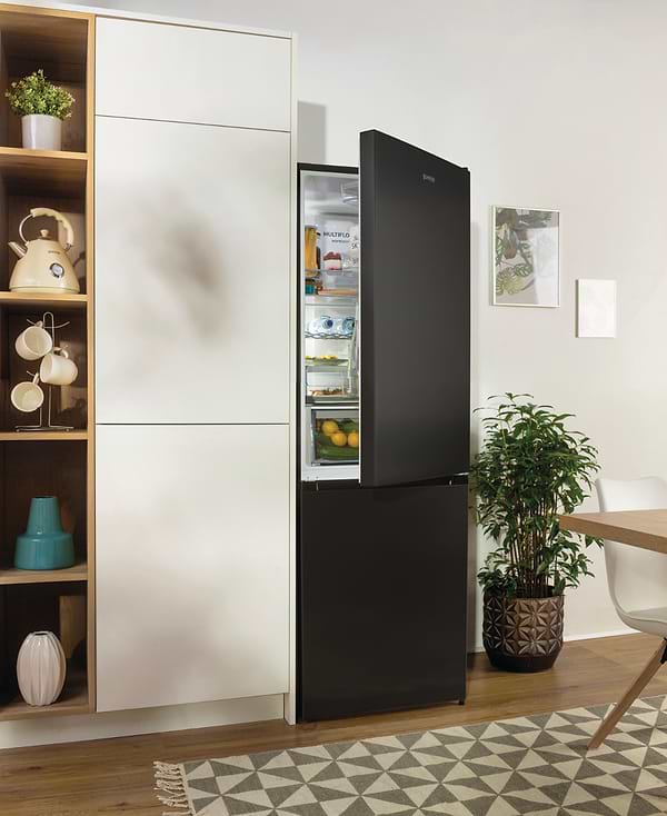 Фото - Холодильник Gorenje NRK6192ABK4