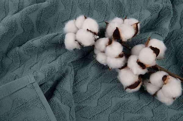 Фото - Рушник банний GM Textile махровий жакардовий мятний (зігзаг) 100х150