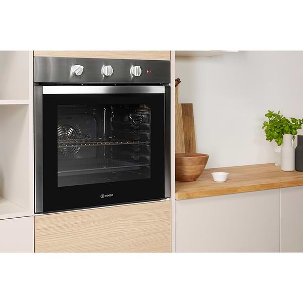 Фото - Духовой шкаф газовый Indesit IGW 620 IX