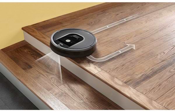 Фото - Робот-пылесос iRobot Roomba 960