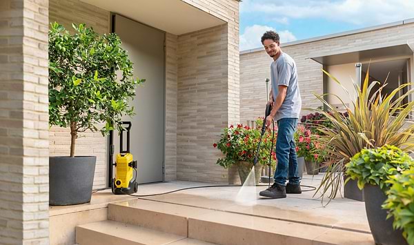 Фото - Минимойка Karcher K 3 Car & Home Kit (1.676-356.0)
