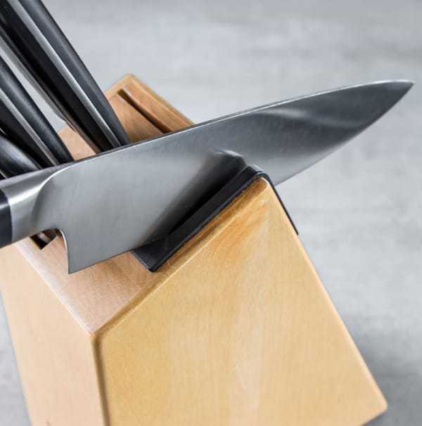 Фото - Набір ножів KitchenAid з підставкою Classic, 6 пр.  і точило (KO6PSTSNOBG)