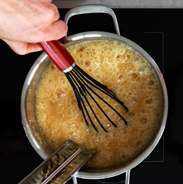 Фото - Вінчик KitchenAid Coreline 27 см (KAG0640OHERE)