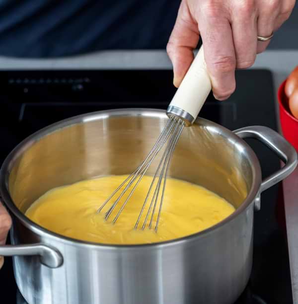 Фото - Венчик KitchenAid Coreline 29,3 см (KAG062OHACE)