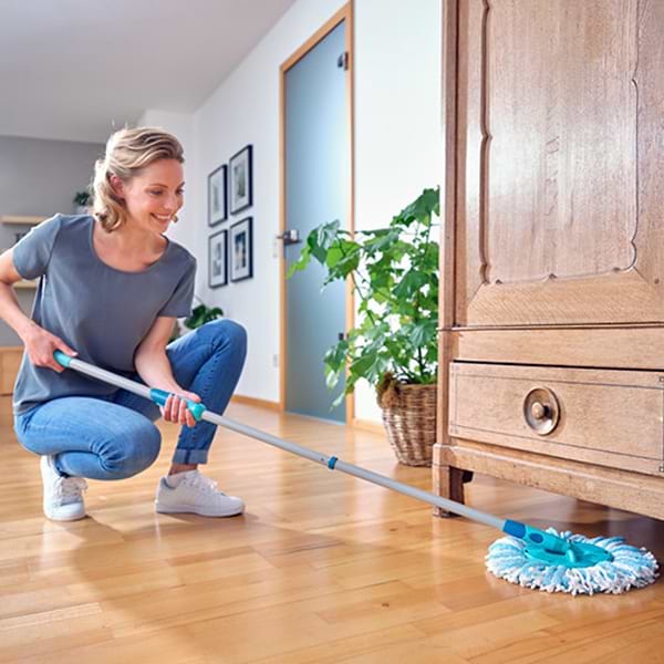 Фото - Набір для прибирання Leifheit Clean Twist Disc Mop Ergo (52101)