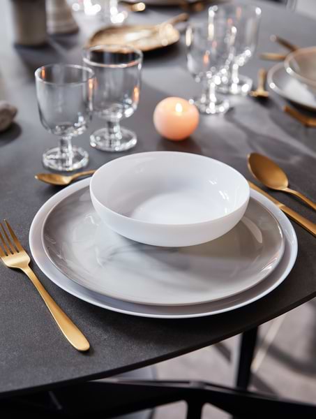 Фото - Тарілка обідня Luminarc Friends Time White 17 см (P6280)