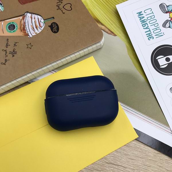 Фото - Уценка - Чехол для наушников MakeFuture Apple AirPods Pro Silicone Blue (MCL-AAPBL)
