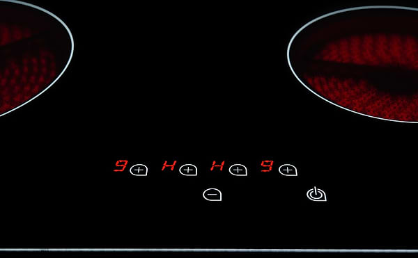 Фото - Варочная панель электрическая Minola MVH 6040 RBL