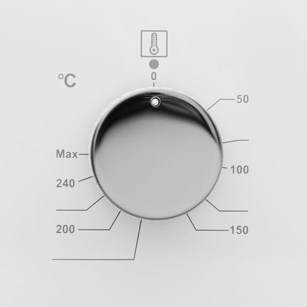 Фото - Духовой шкаф Minola OE 6615 WH