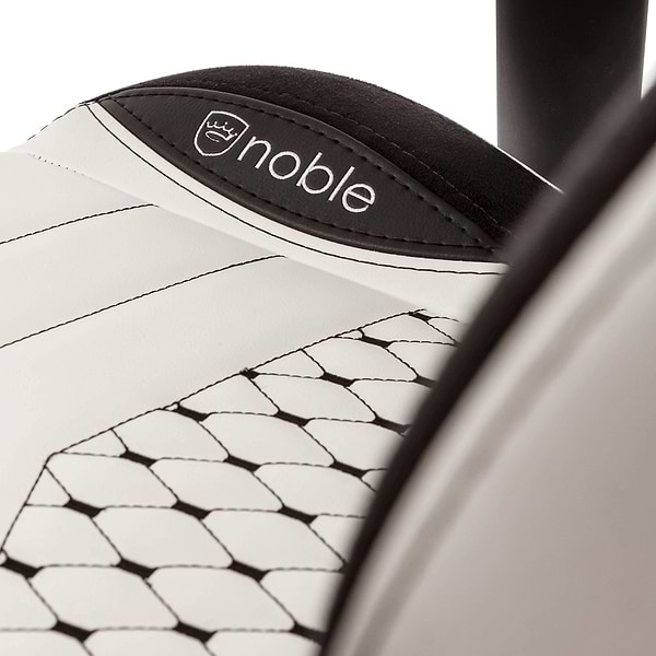Фото - Крісло для геймерів Noblechairs EPIC White/Black