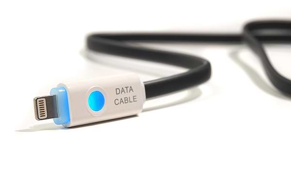 Фото - Мережевий зарядний пристрій PowerPlant W-280 USB Black (SC230020) + кабель LED Lightning