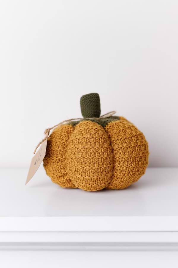 Фото - Подушка декоративная Прованс Pumpkin охра D15 см (040267)