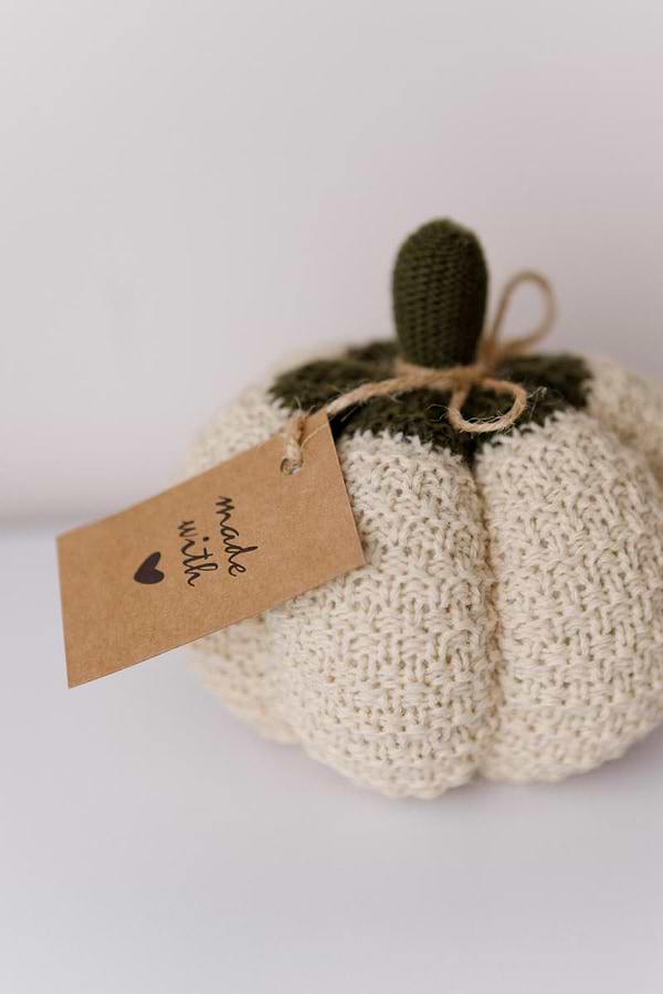 Фото - Подушка декоративная Прованс Pumpkin кремовый D15 см (040269)