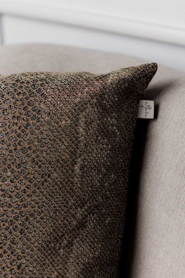 Фото - Подушка декоративна Прованс PYTHON коричнева 45х45 см (043158)