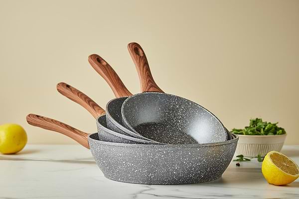 Фото - Сковорода универсальная RESTO AQUILA 24 см (93052)