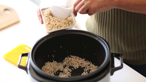 Фото - Мультиварка Russell Hobbs 23570-56 Healthy 14 Cup Rice Cooker