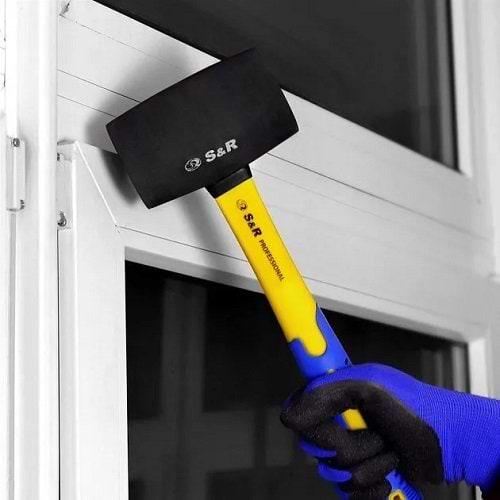 Фото - Киянка S&R 910 г (284910075)