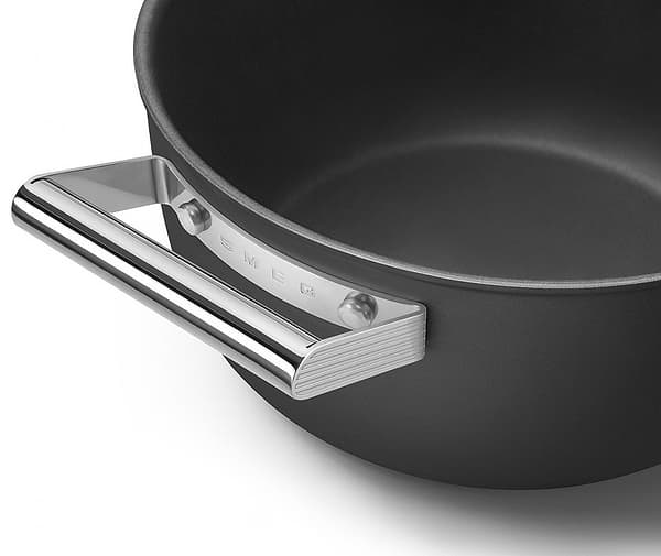 Фото - Кастрюля Smeg CKFC2611BLM